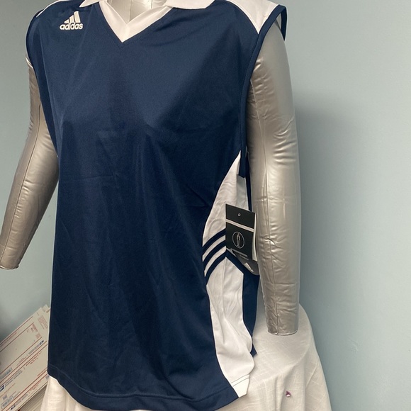 Adidas volleyball climalite top - Picture 3 of 10